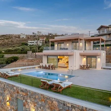 Palmyra & Villa Agia Pelagia (Crete)