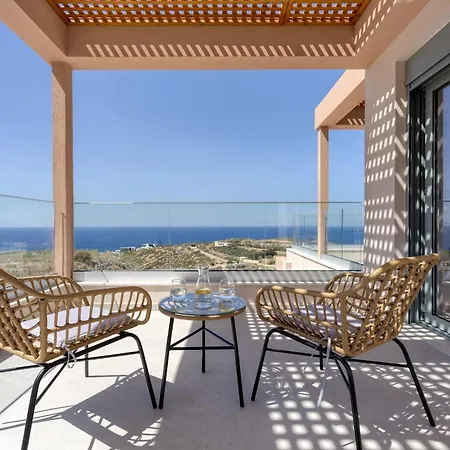 Villa Palmyra & Agia Pelagia (Crete)